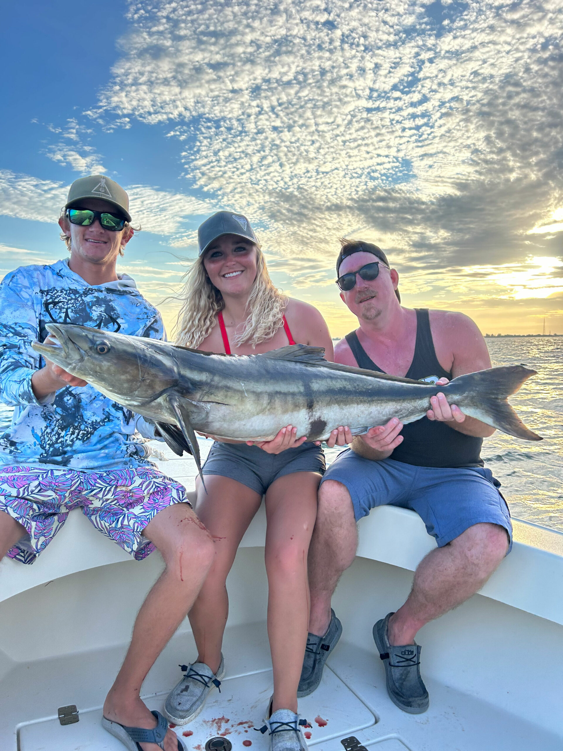 https://www.yachtfish.com/wp-content/uploads/How-to-Go-on-a-Deep-Sea-Fishing-Charter-in-St.-Petersburg-FL-scaled.jpg